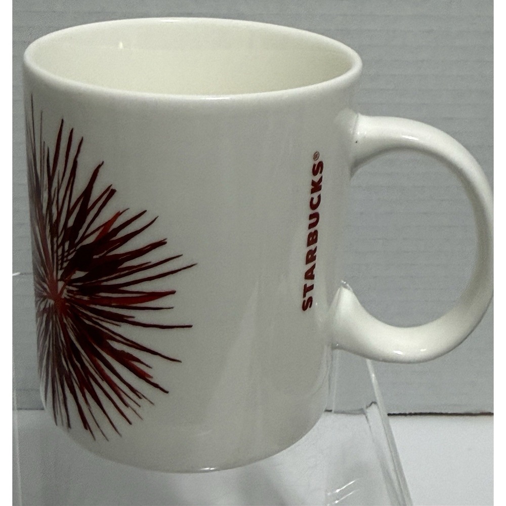 STARBUCKS RED STARBURST COFFEE MUG-White 12 oz 2014 Advertising-Collectible Mugs